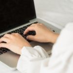 【ProとAir】Mac book airで動画編集はきつい?? 使い方次第で十分対応可能です!